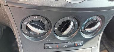 Mazda Mazda3 2012 - Thumbnail 9