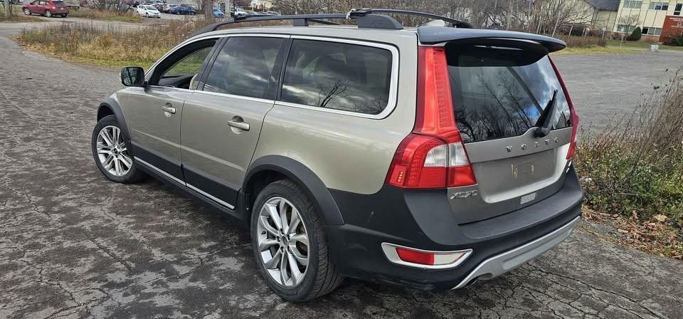 Volvo XC70 2012 - Image 3