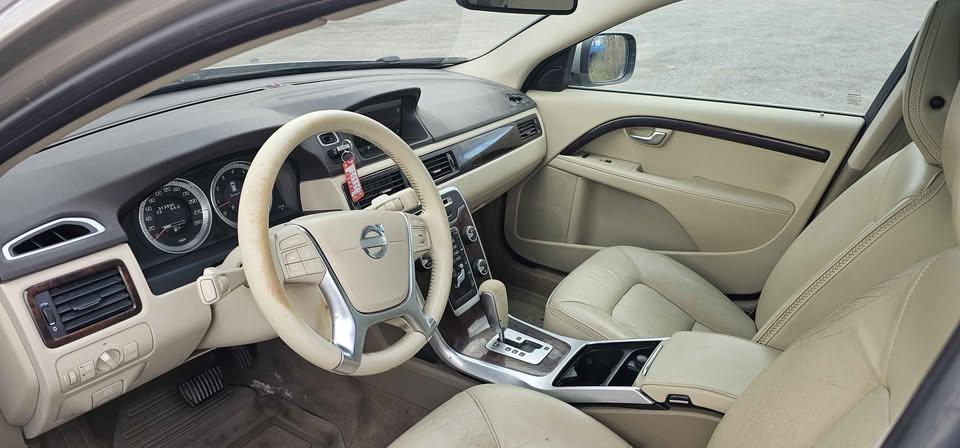 Volvo XC70 2012 - Image 6