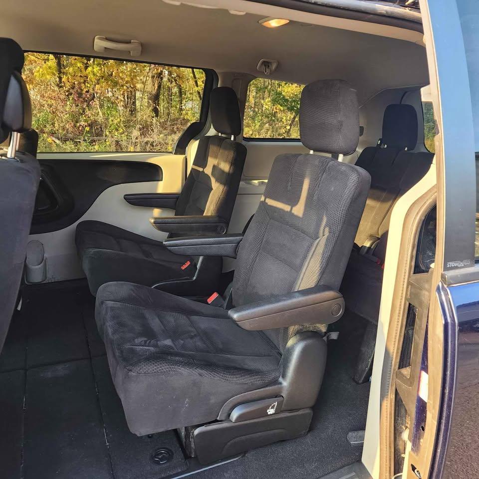 Dodge Grand Caravan 2014 - Image 11