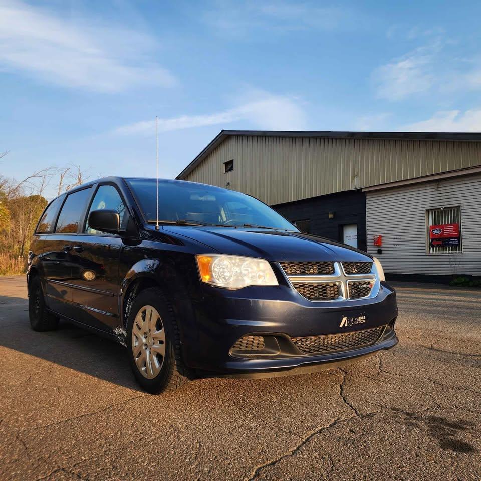 Dodge Grand Caravan 2014 - Image 3