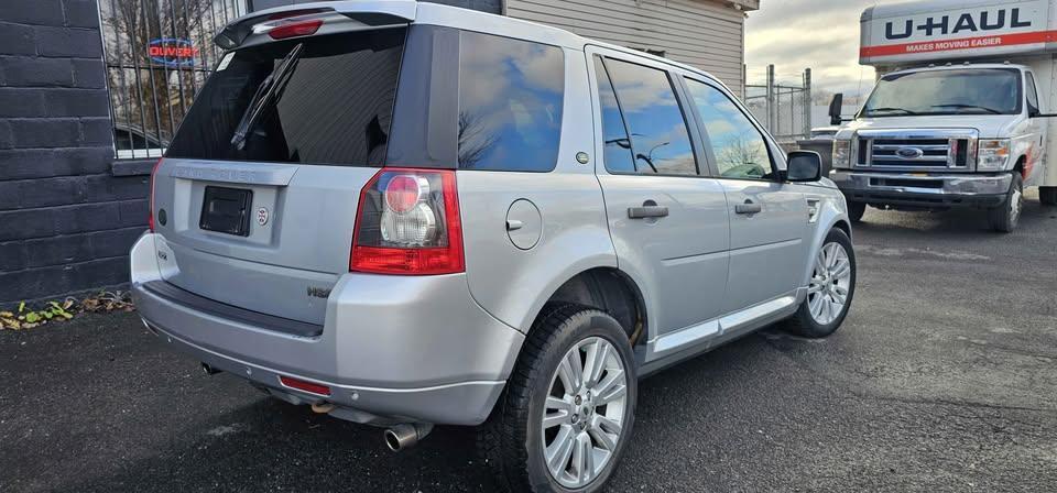 Land Rover LR2 2010 - Image 3