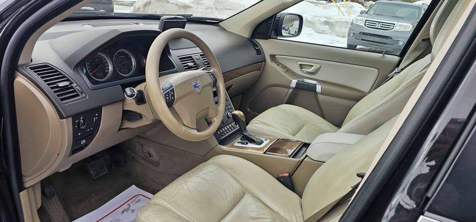 Volvo XC90 2012 - Image 6