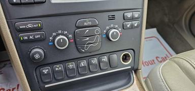 Volvo XC90 2012 - Thumbnail 14