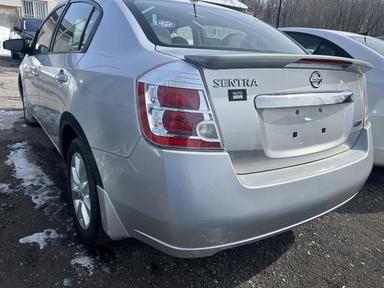 Nissan Sentra 2011 - Thumbnail 4