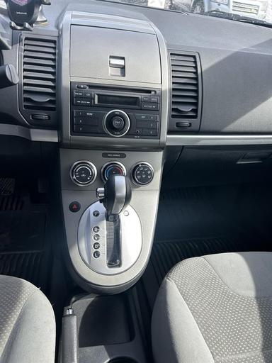 Nissan Sentra 2011 - Thumbnail 7