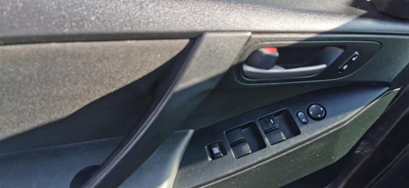 Mazda Mazda3 2012 - Image 7