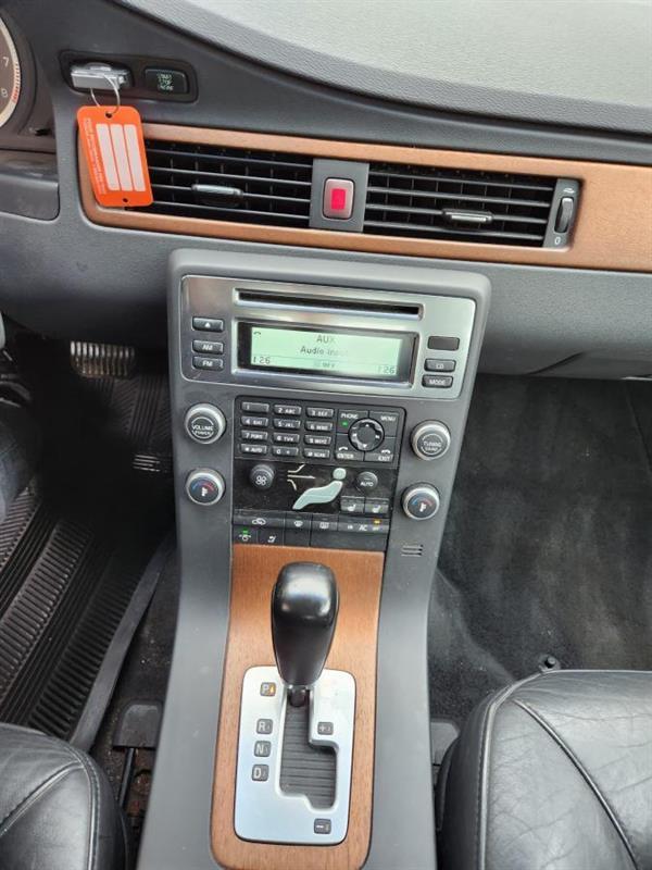 Volvo S80 2009 - Image 9