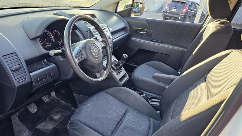 Mazda MAZDA5 2010 - Image 8