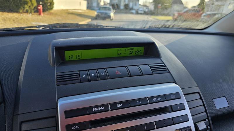 Mazda MAZDA5 2010 - Image 9