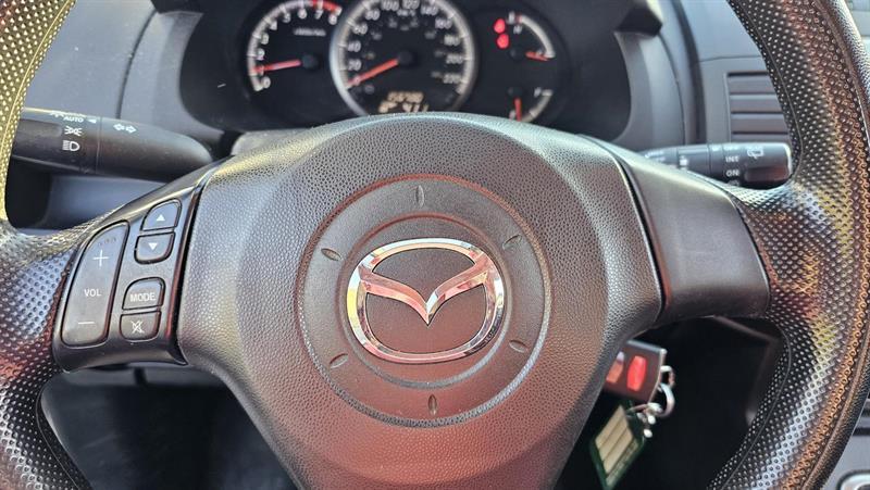 Mazda MAZDA5 2010 - Image 10