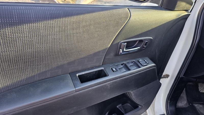 Mazda MAZDA5 2010 - Image 15