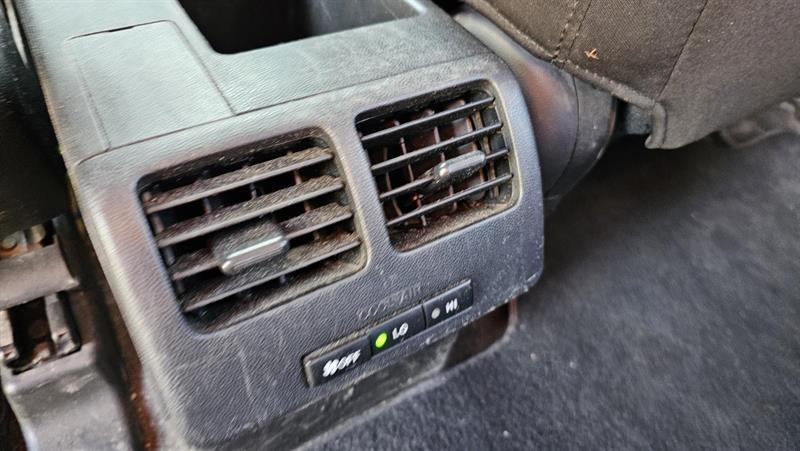 Mazda MAZDA5 2010 - Image 17