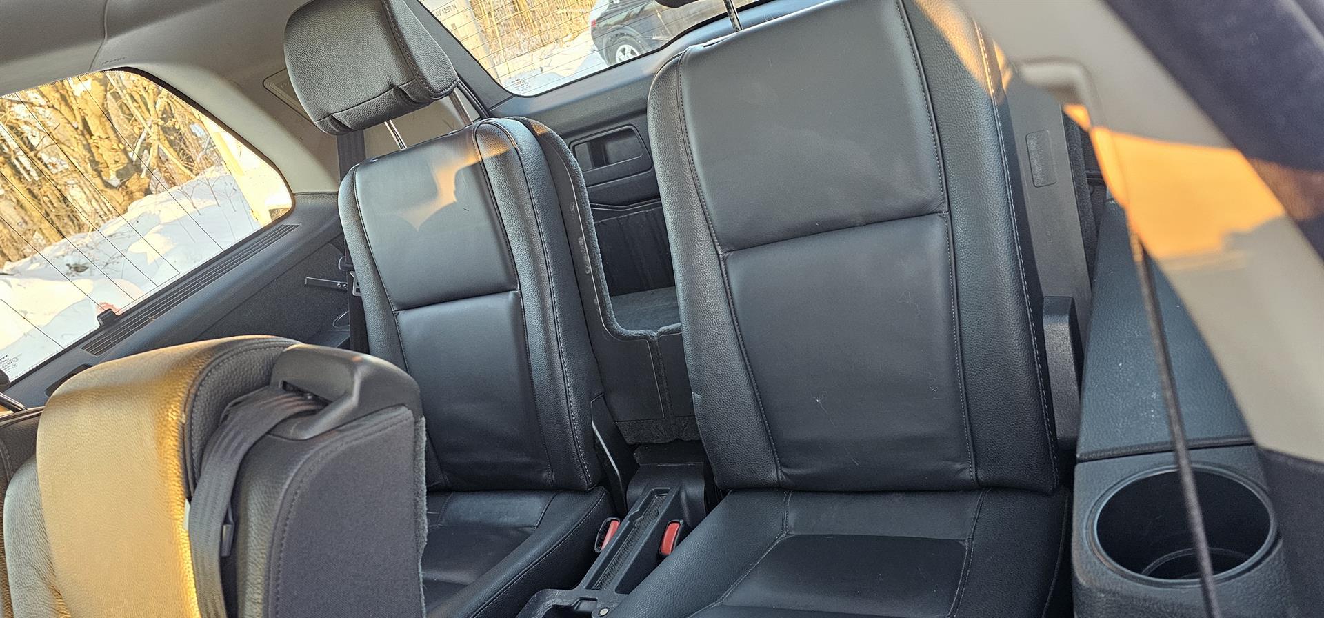 Volvo XC90 2010 - Image 9