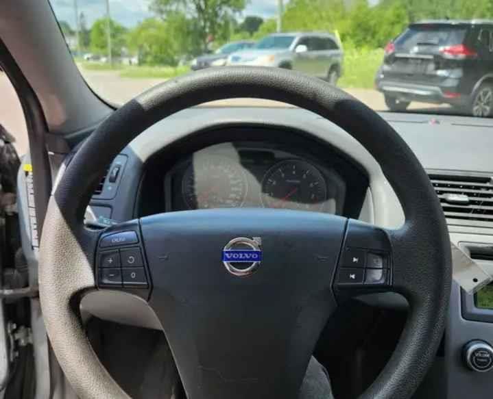 Volvo C30 2009 - Image 5