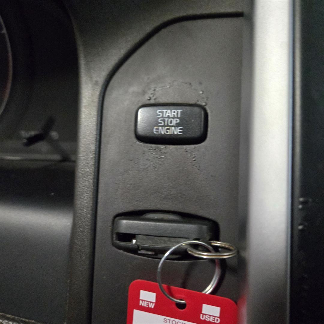 Volvo Xc60 2010 - Image 9