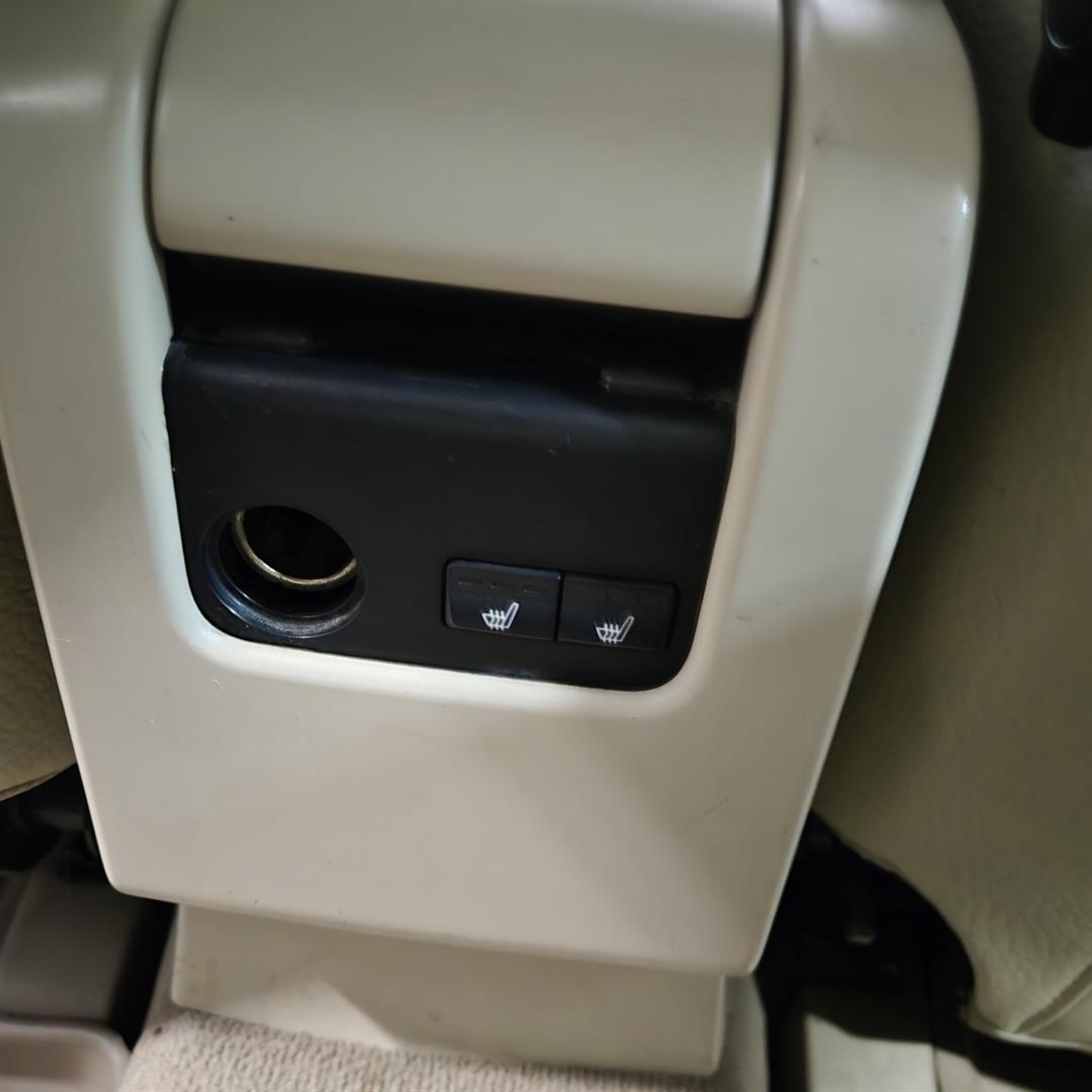 Volvo Xc60 2010 - Image 11