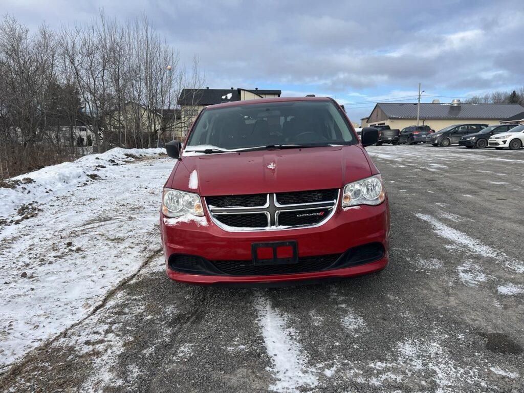 Dodge Grand Caravan 2015 - Image 2