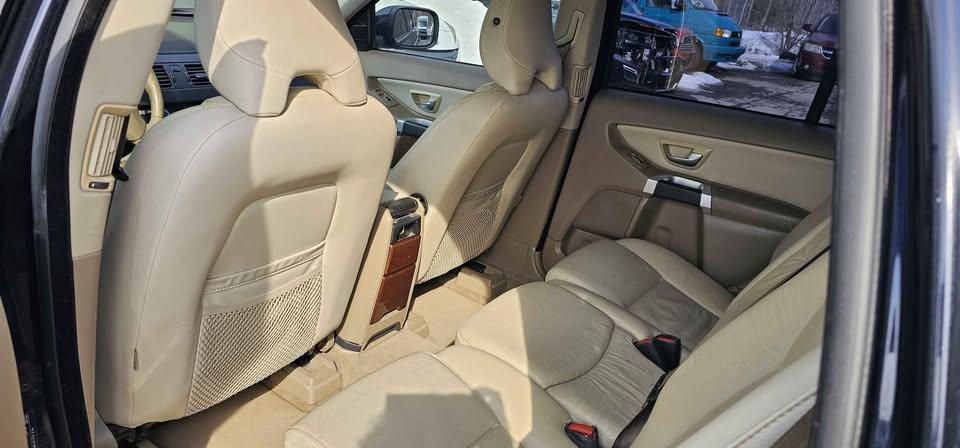 Volvo XC90 2008 - Image 8