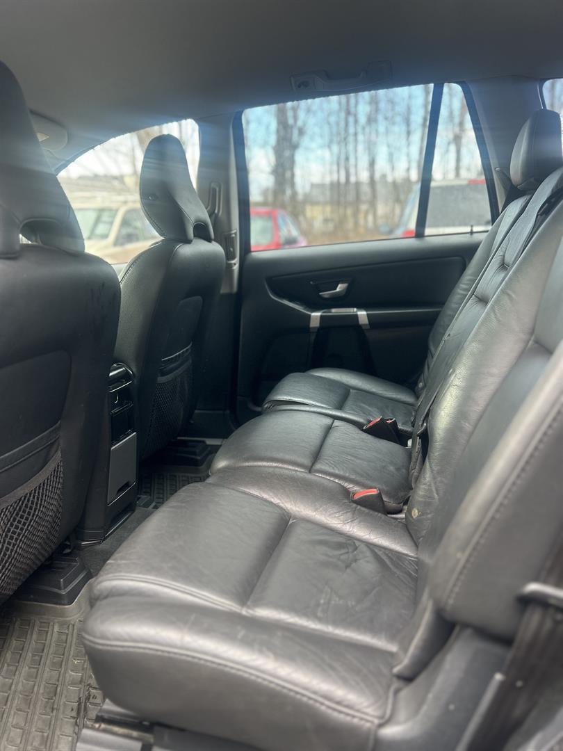 Volvo XC90 2009 - Image 15